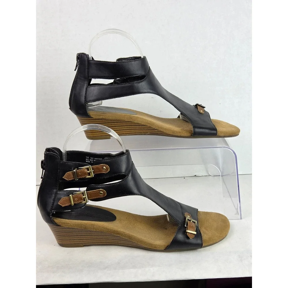 Aerosoles Womens 9 Yet Another Black Leather Wedge Sandals  Strappy Buckle